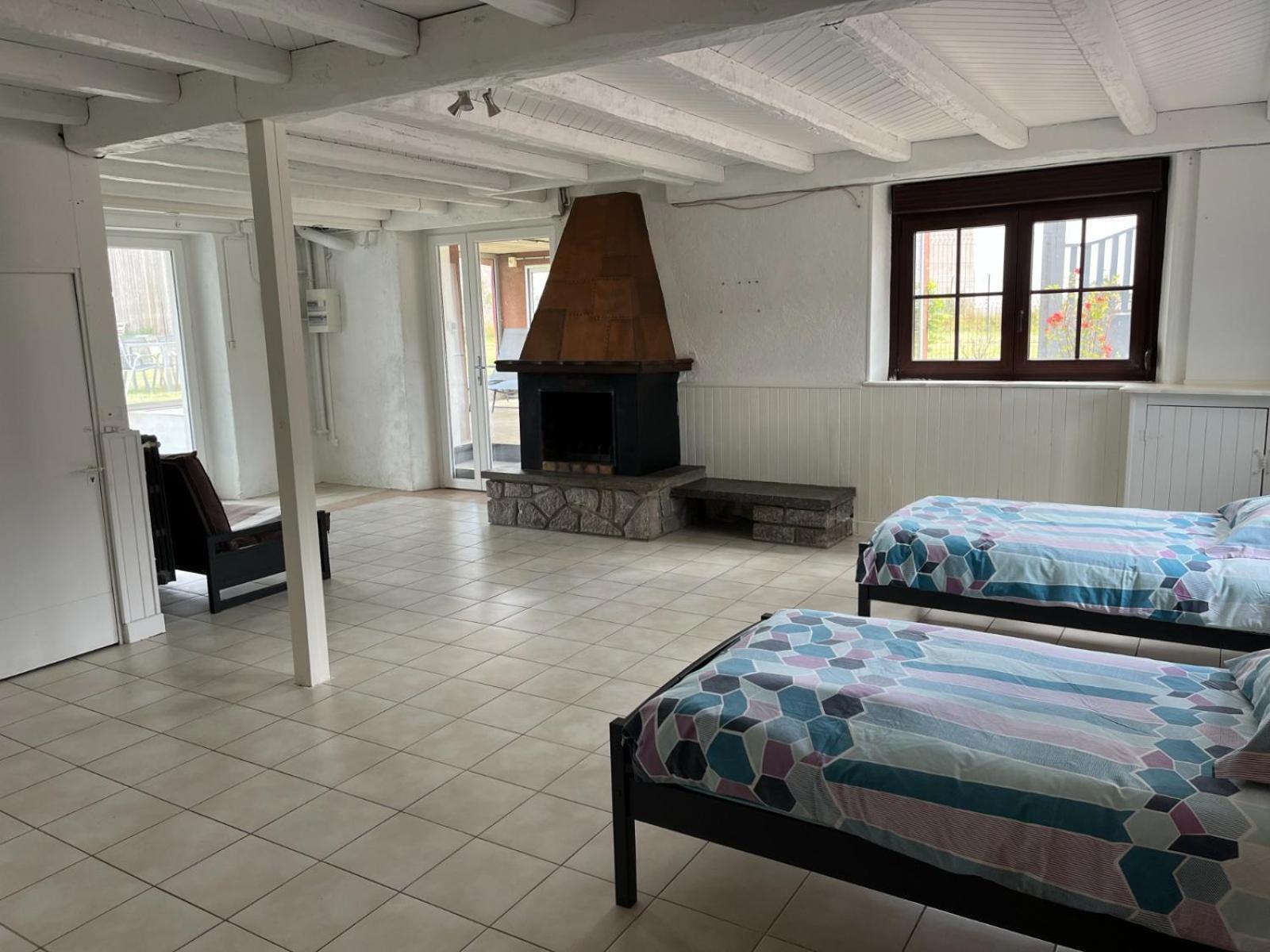 Gite 205 M2, 8Pers Piscine, Jacuzzi, Balneo Privatifs Vagney Eksteriør billede